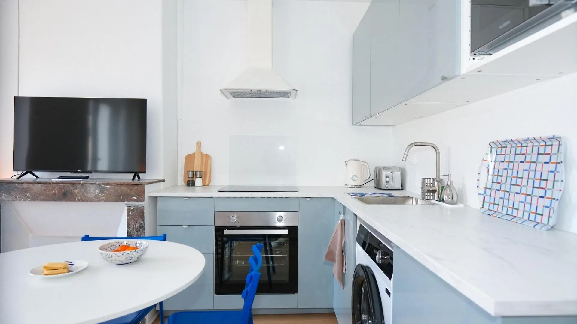 Apartment Logement Renove Proche De La Gare Rer Tgv Massy  France