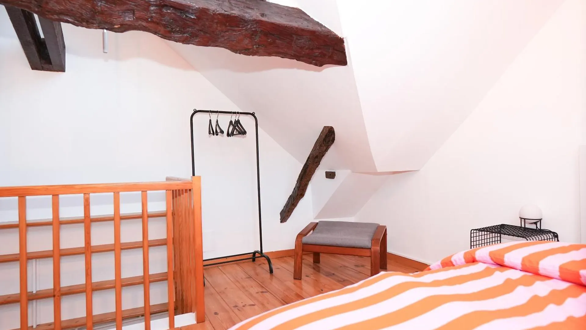 Logement Renove Proche De La Gare Rer Tgv Massy  France