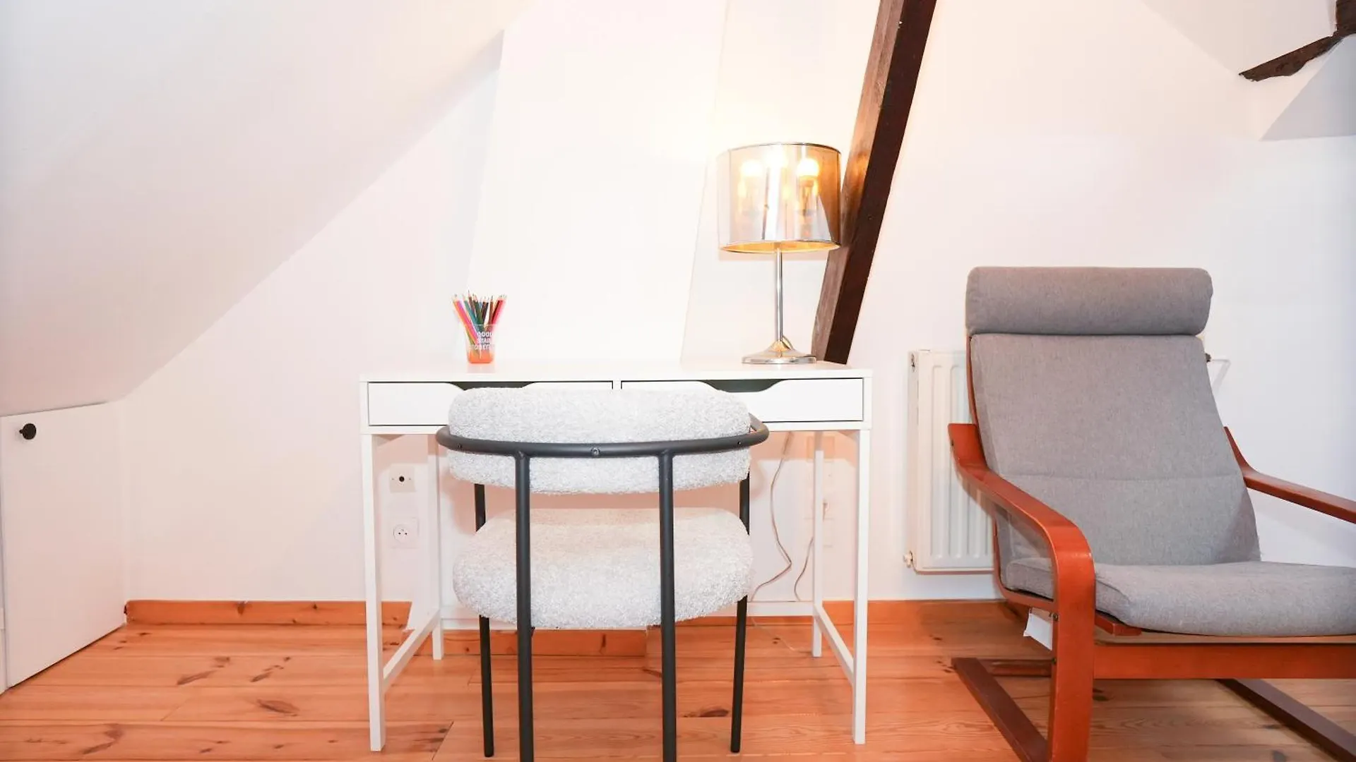 Logement Renove Proche De La Gare Rer Tgv Massy  0*, Massy (Essonne) France