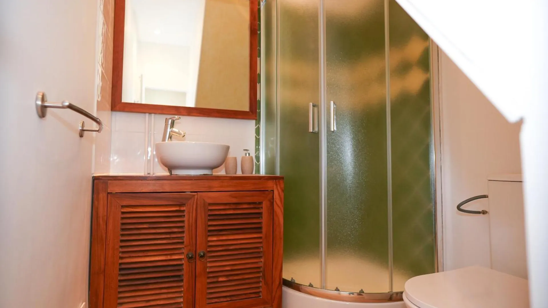 Apartment Logement Renove Proche De La Gare Rer Tgv Massy