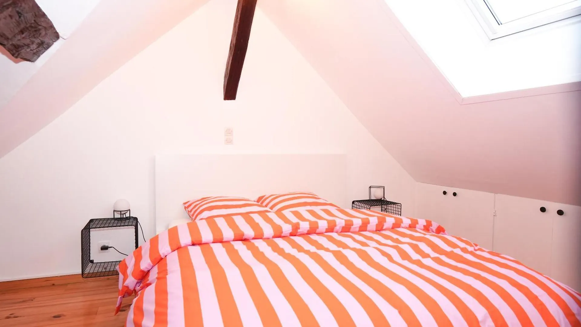 Apartment Logement Renove Proche De La Gare Rer Tgv Massy  France