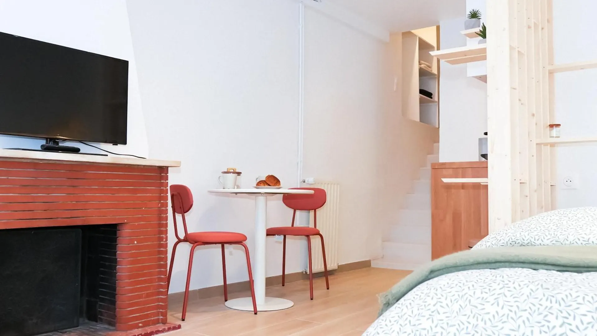 Logement Renove Proche De La Gare Rer Tgv Massy  0*, Massy (Essonne)
