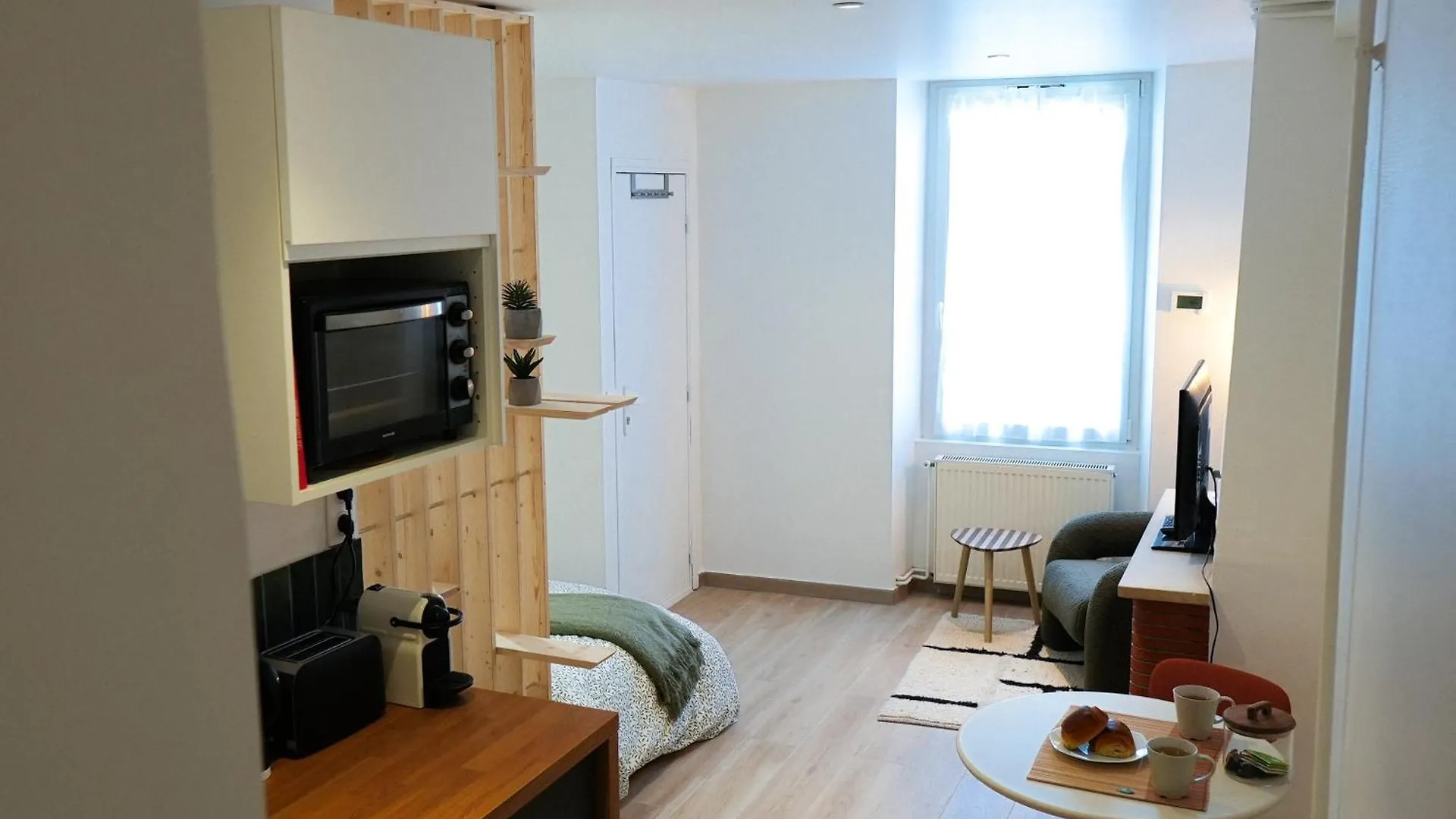 Logement Renove Proche De La Gare Rer Tgv Massy  Apartment Massy (Essonne)