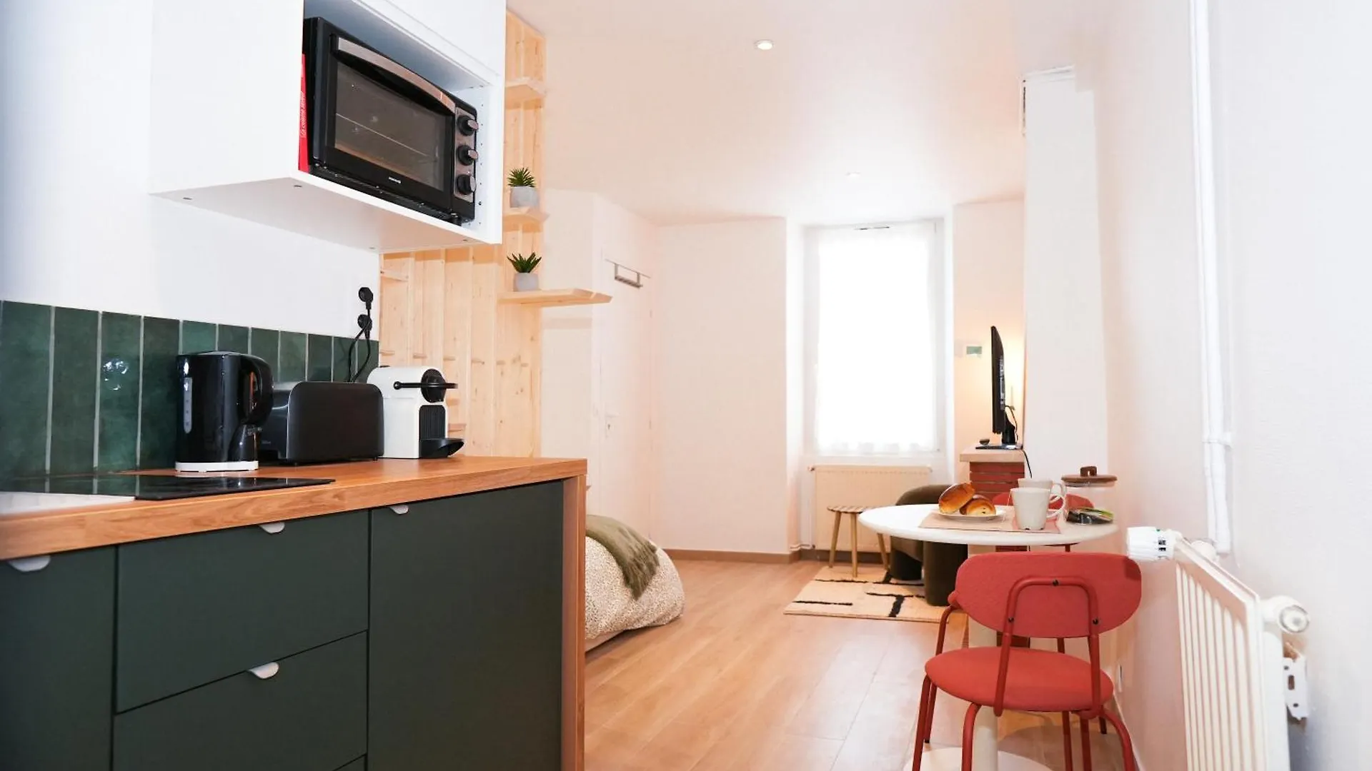 Apartment Logement Renove Proche De La Gare Rer Tgv Massy