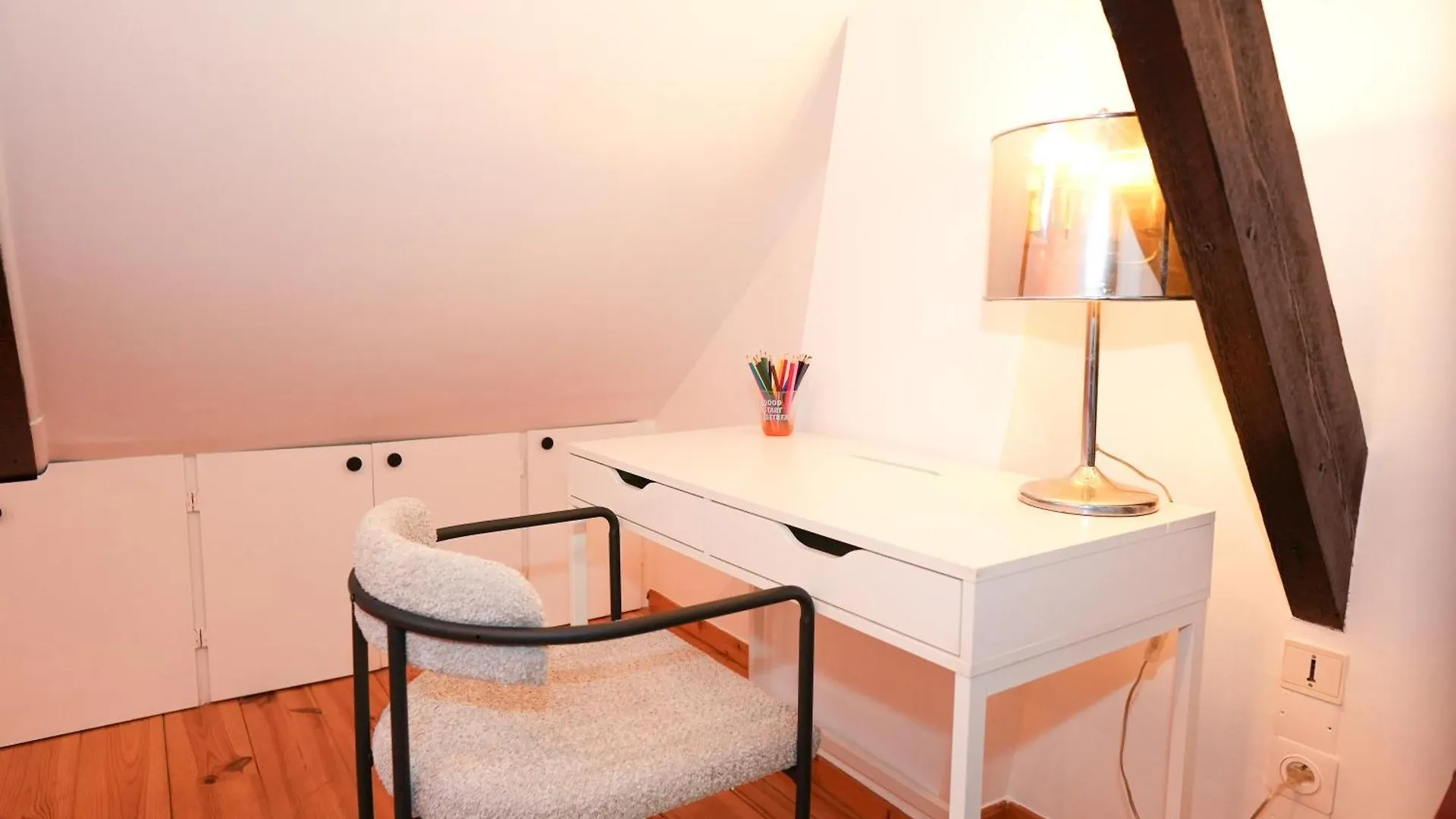Logement Renove Proche De La Gare Rer Tgv Massy  0*, Massy (Essonne)